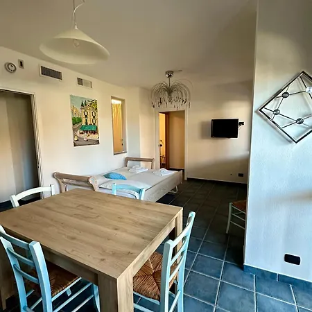 Residenza Petrera Apartahotel 4*