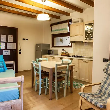 Residenza Petrera 4* 무라베라